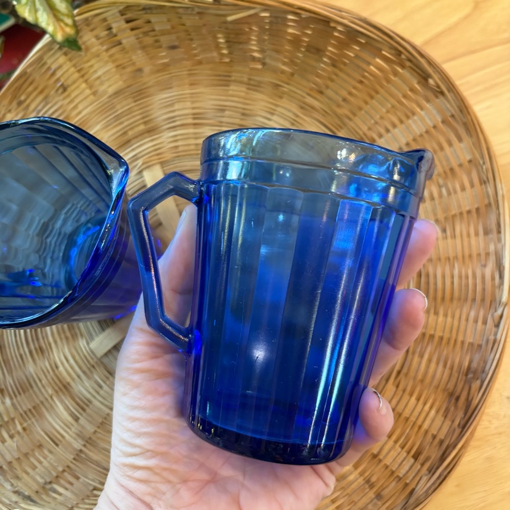 Stylish Blue Glass Pitcher Set - Picture 2 of 7